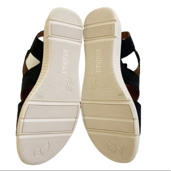 Nurture Wedge Sandal Sersey Black Leather Zipper Wedge Sandals Size 10 NIB - Picture 5 of 11